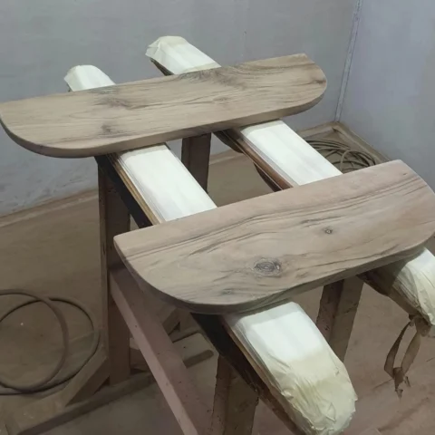 Handmade Floating Hardwood Shelf – Sleek Floating Shelf System for Home Decor2